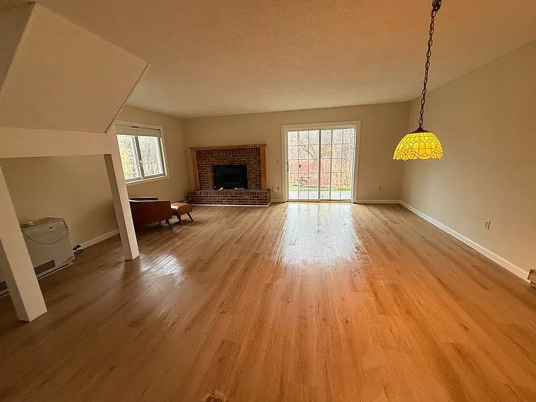 L4 Stonehedge Dr #L4 — Photo 18