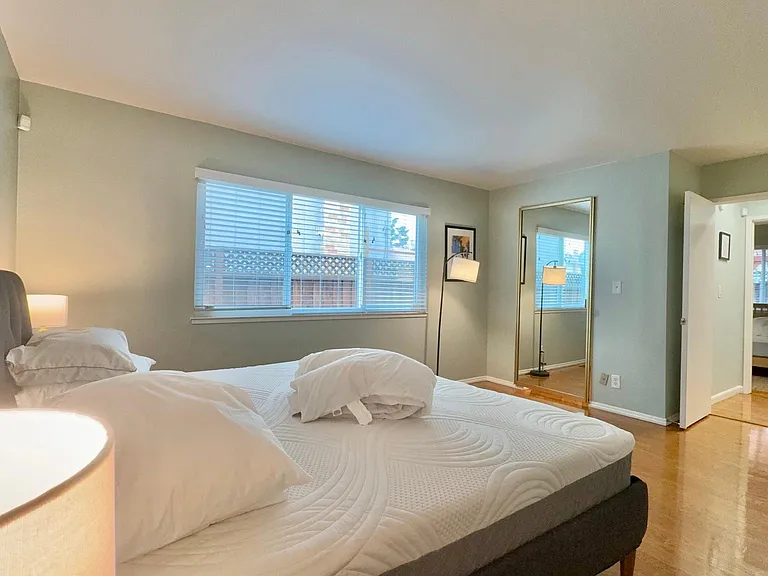 1391 Hardy Pl — Photo 29