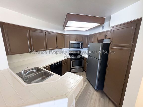 5th image of 500 N The Strand Unit 42