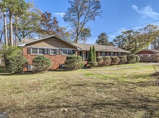 6126 Navaho Trl, Morrow, GA 30260