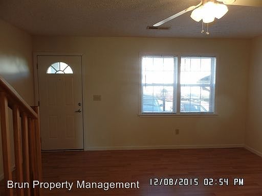 1st image of 3657 Starview Way