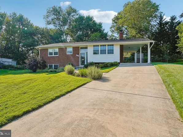 10316 Monroe Ct, Fairfax, VA 22030