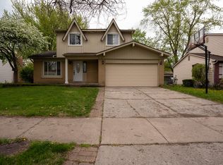 625 Merrimac Rd, Canton, MI 48188