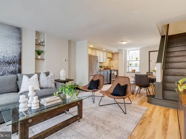 1641 Latona St, Philadelphia, PA 19146