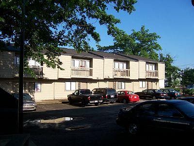 1st image of 668 E Buchtel Ave