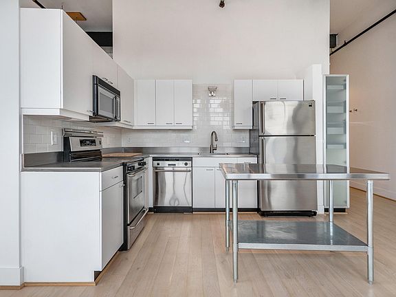 5th image of 460 W Canfield St APT 306