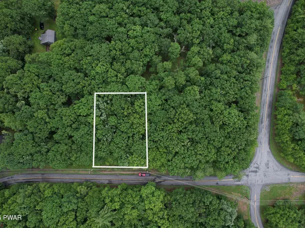 Tom Quick Rd, Dingmans Ferry, PA 18328