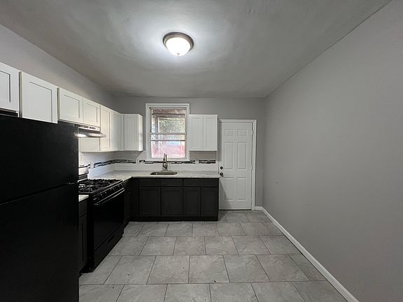 2nd image of 352 Broadway #1E
