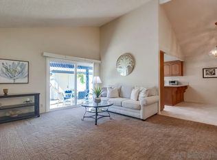 10061 Nuerto Ln, Spring Valley, CA 91977