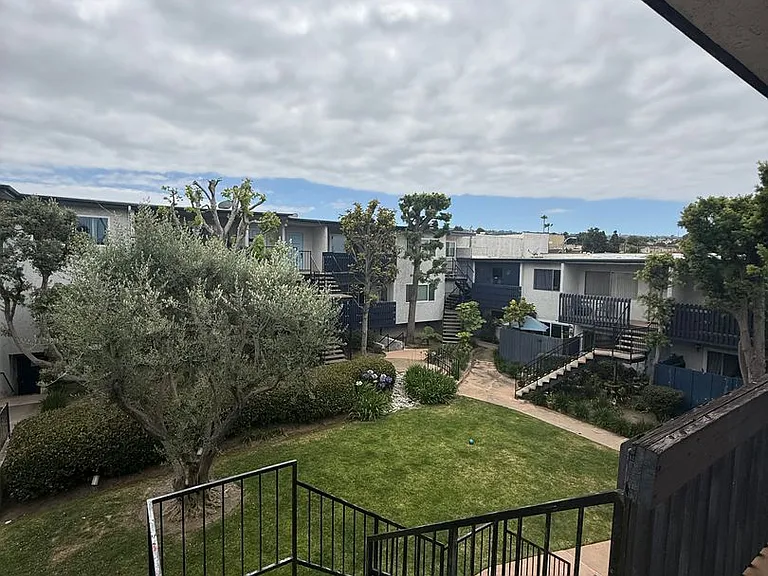 25930 Narbonne Ave #110 — Photo 16