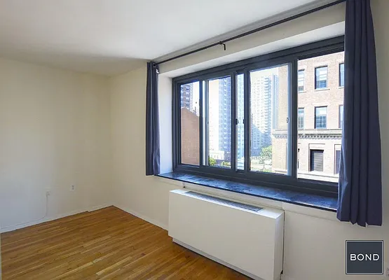 Rented by Bond New York | media 21