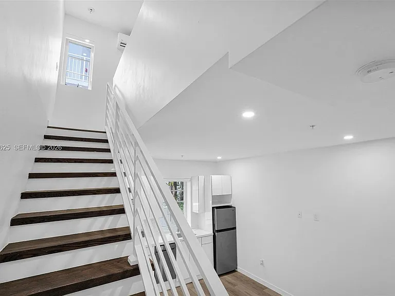 1610 Euclid Ave #A-109 — Photo 8