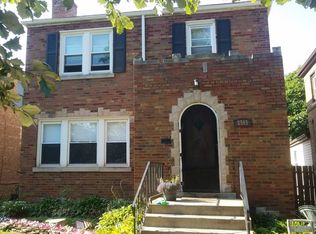 2543 W 110th St, Chicago, IL 60655