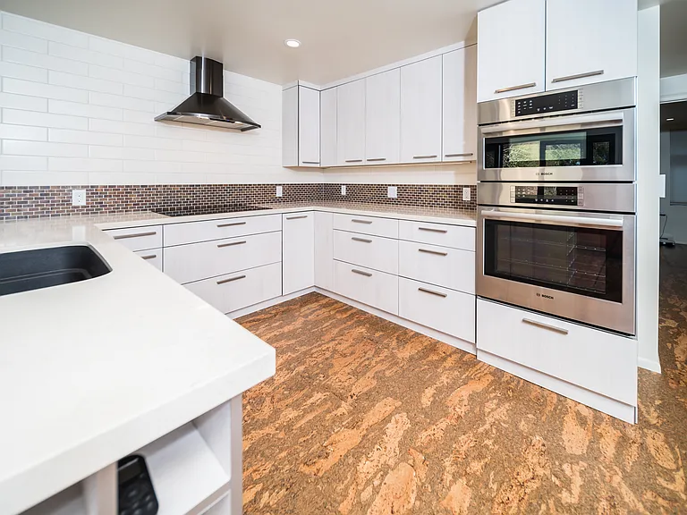 719 Spring St #A — Photo 8
