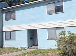 718 Oaks Plantation Dr #Q4-2, Jacksonville, FL 32211