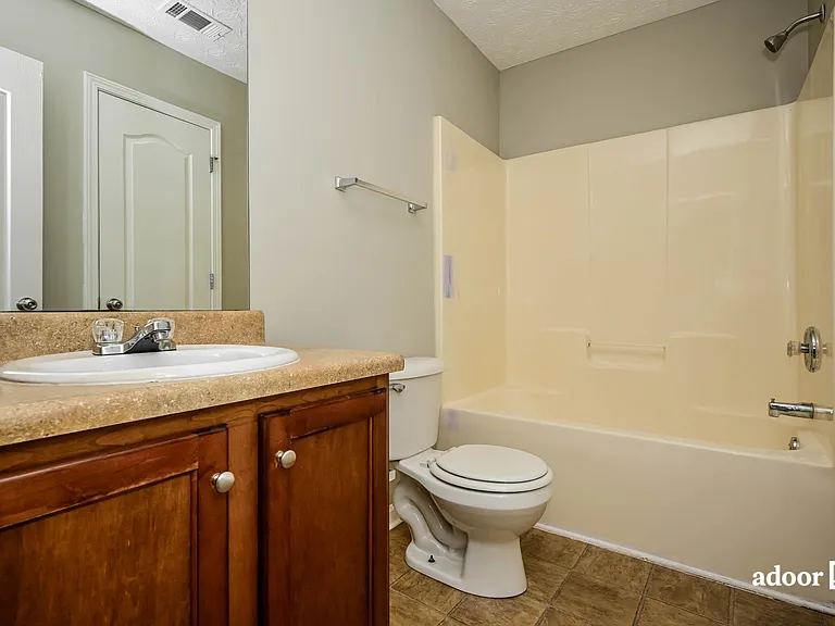 1125 McConaughy Ct — Photo 14
