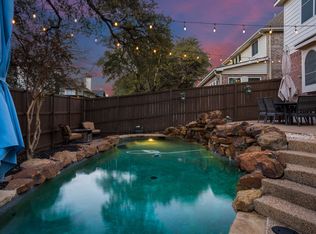 2313 Sunflower Ln, Flower Mound, TX 75028