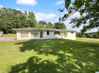 705 Goldenrod Dr, Gardendale, AL 35071