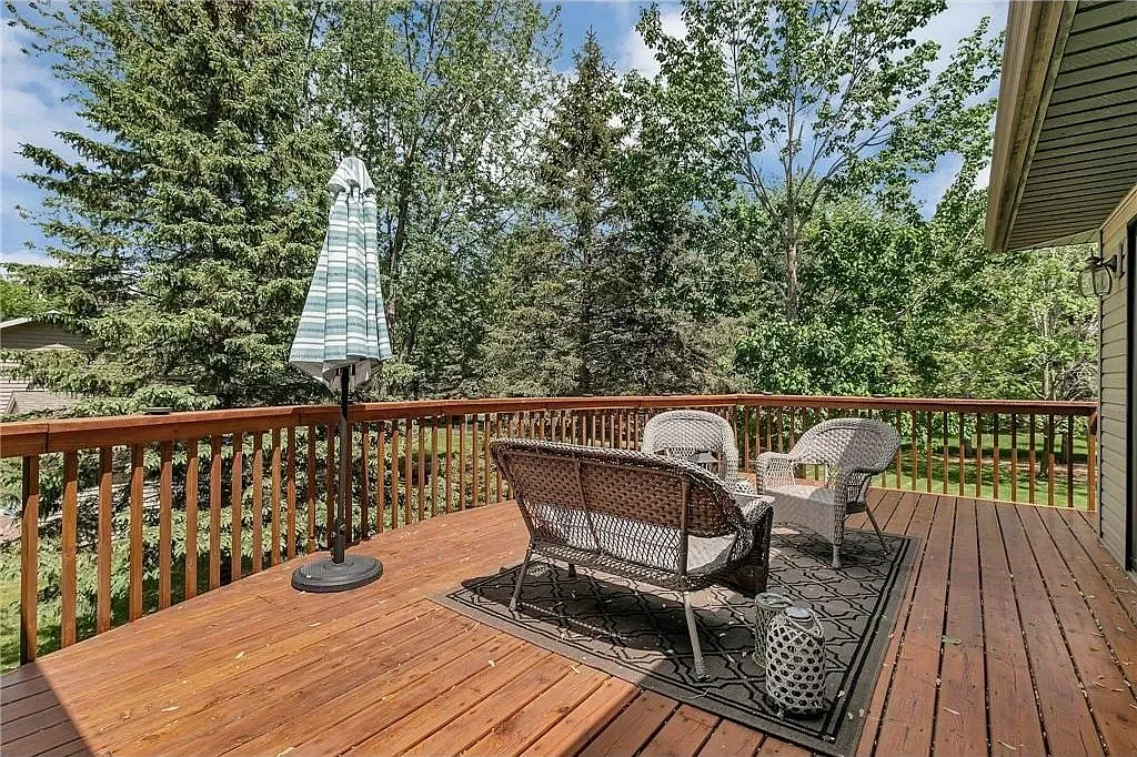 4 bed, 2620 sqft, $2,450 — Photo 3