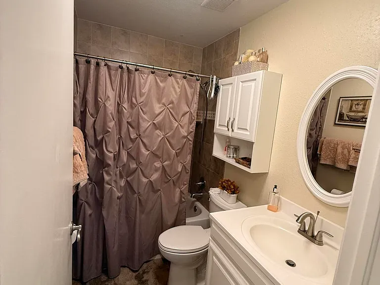 5584 Priscilla Ln — Photo 34