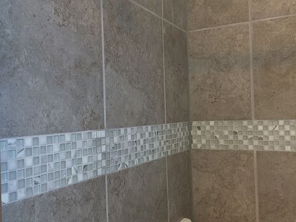 Master Bath Tile Detail