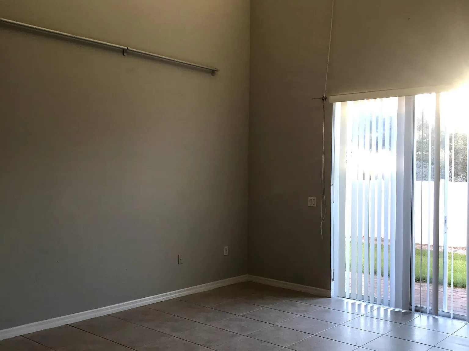 3557 Sanctuary Dr B - 1 — Photo 4