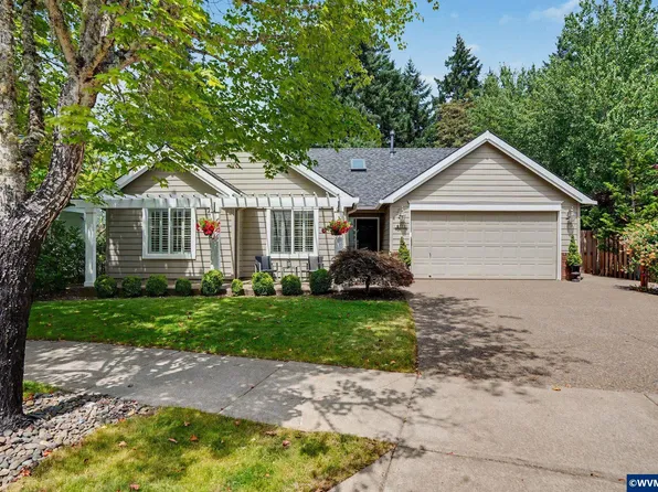 6111 SW Grand Oaks Dr, Corvallis, OR 97333