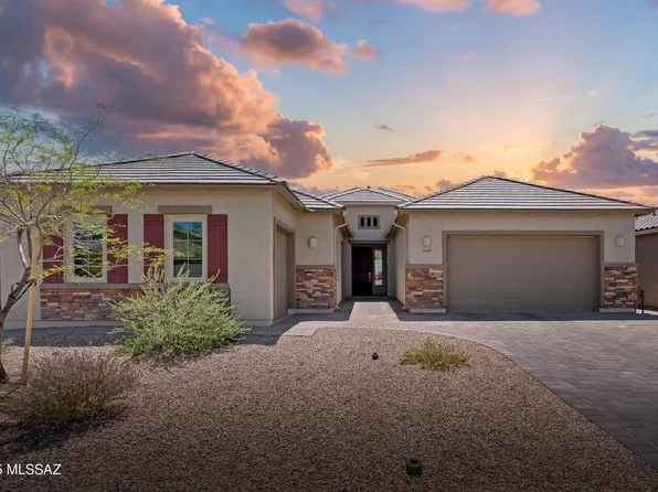 10630 N Iron Peak Dr, Tucson, AZ 85742