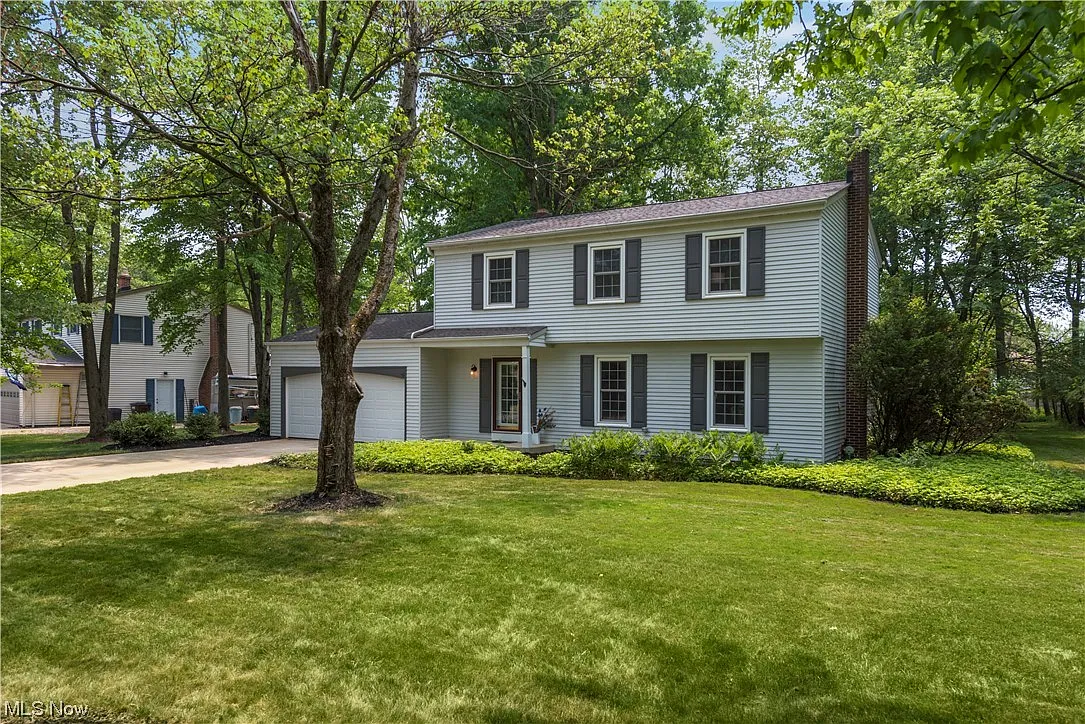 3900 Laurel Glenn Dr photo 1