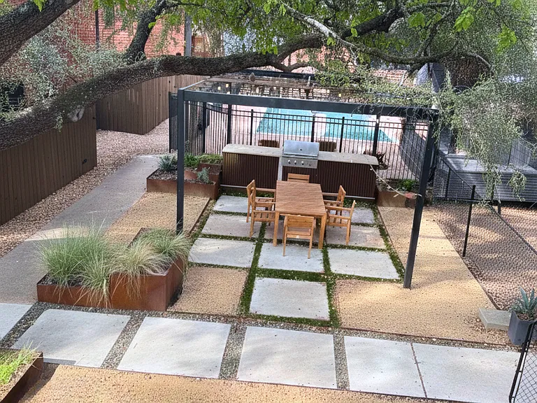 4013 1/2 Menchaca Rd #1 — Photo 7