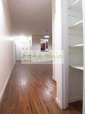 Rented by Bohemia Realty Group | media 14