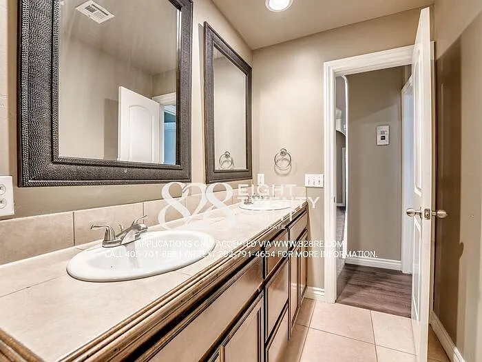 1732 Classen Blvd — Photo 38