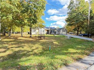 103 Dunchurch Dr, Bushkill, PA 18324