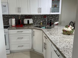 West Palm Gardens Villas, Hialeah, FL 33016