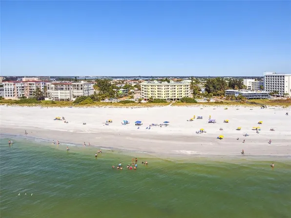 12000 Gulf Blvd #404, Treasure Island, FL 33706