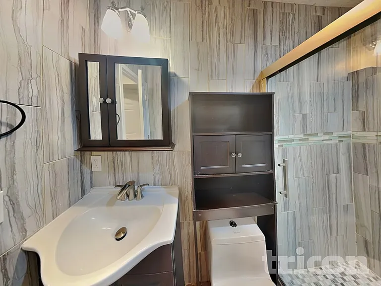 4527 Mason Ave NE — Photo 13
