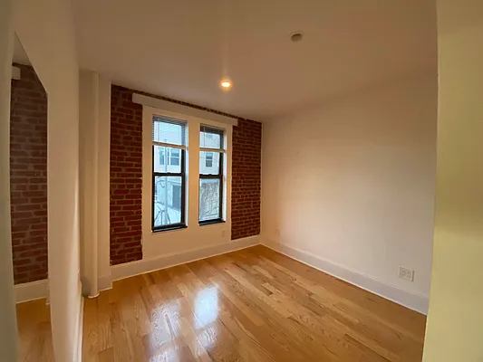 Rented by Corcoran | media 15