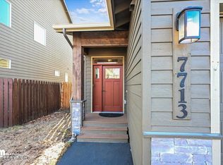 7713 Gate Creek Dr, Anchorage, AK 99502