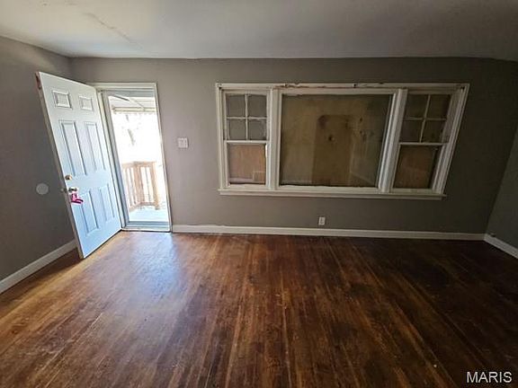3rd image of 7752 Mallard Dr