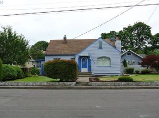 365 E Berkeley St, Gladstone, OR 97027