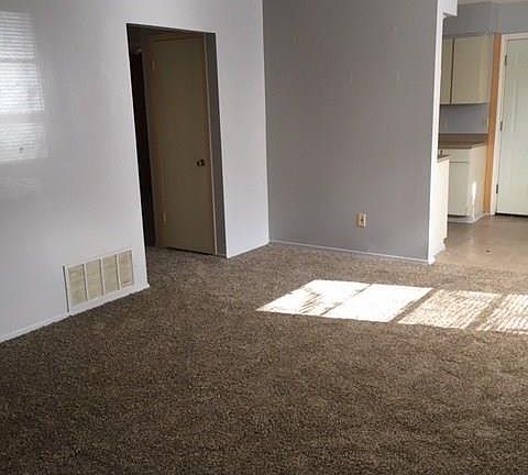 2nd image of 7130 Richfield Dr