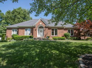 2900 Falmouth Dr, Louisville, KY 40205