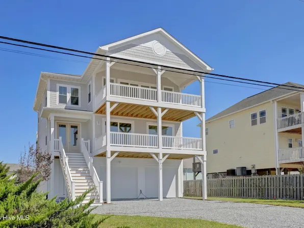 1919 N New River Drive, Surf City, NC 28445