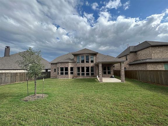 4th image of 16207 Cedar Grove Ln