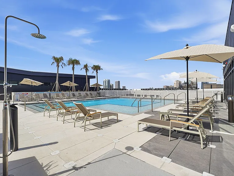 RISE Doro Jacksonville Apartments