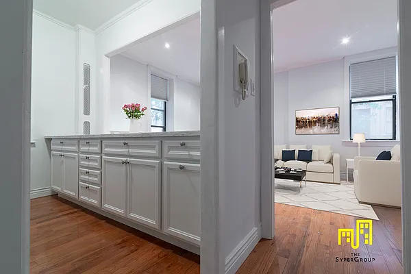 Rented by The Syper Group | media 2