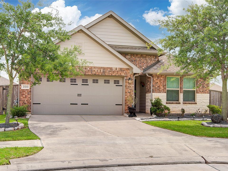 1st image of 20202 Heather Haven Dr