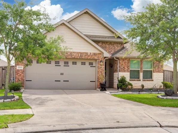 20202 Heather Haven Dr, Cypress, TX 77433