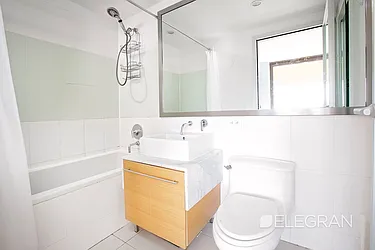 Rented by (Legacy) Elegran