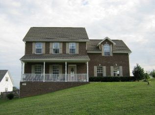 425 Lorne Ln, Blaine, TN 37709